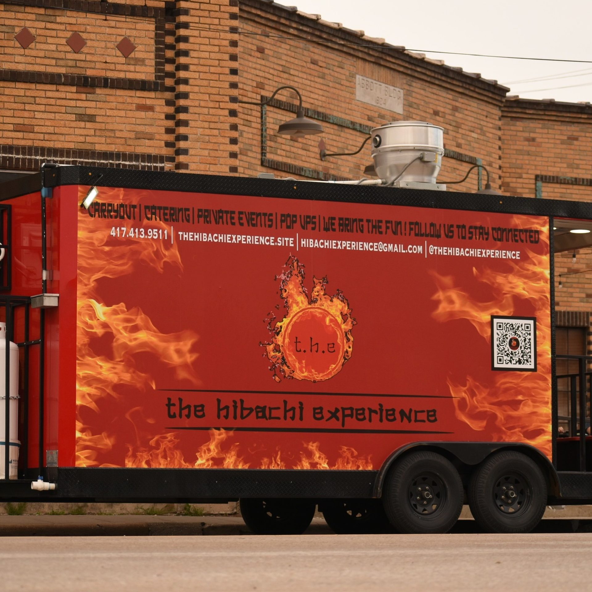 ORDER FROM T.H.E FOODTRUCK